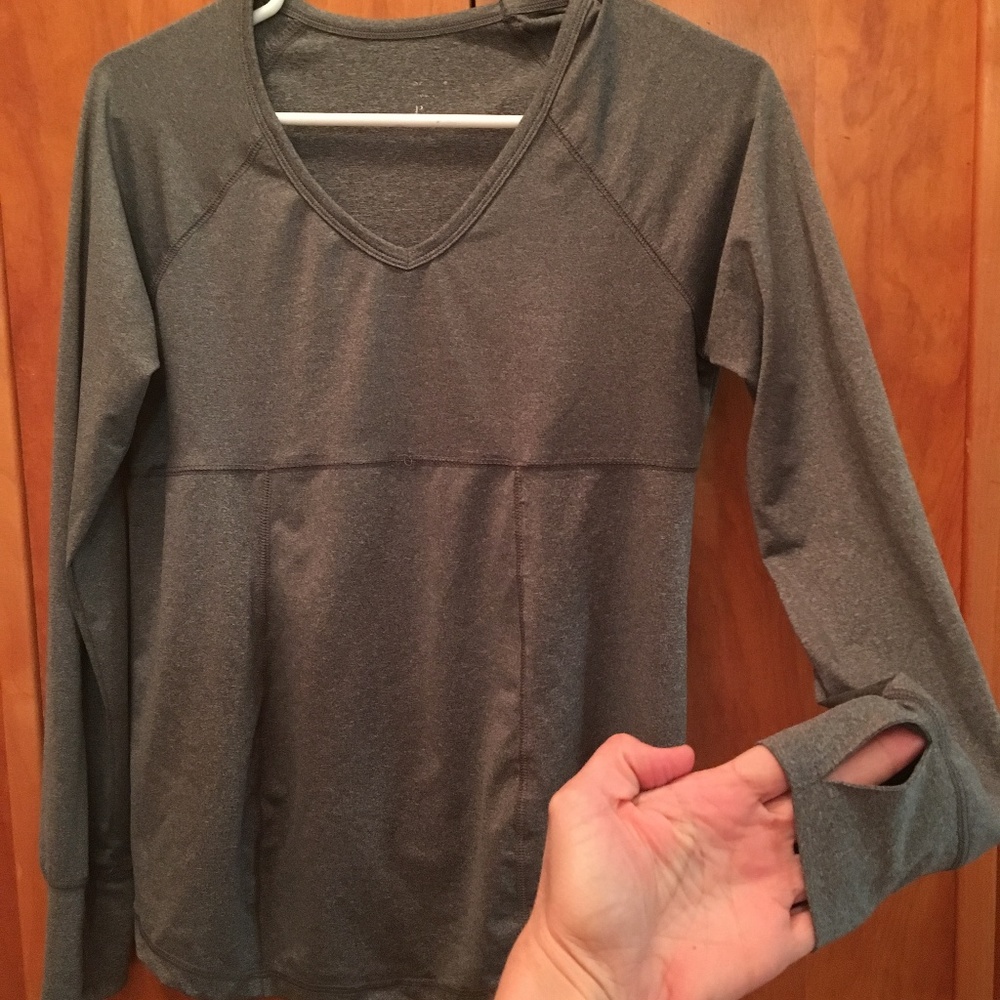 Long Sleeve Maternity Fitness Shirt